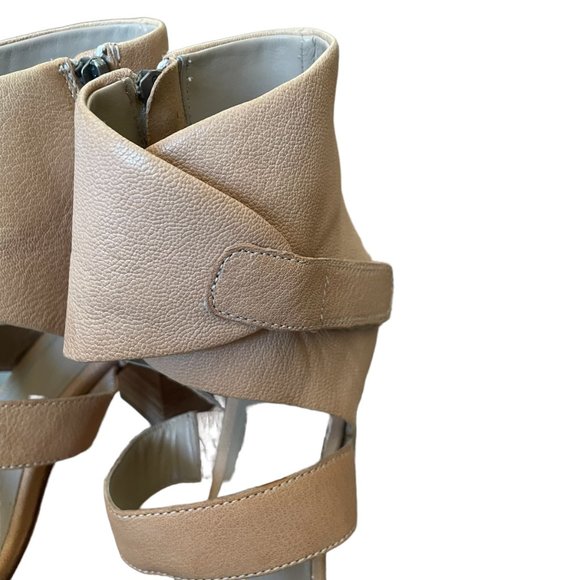 Eileen Fisher Creamy Tan Strappy Stacked Heels with Ankle Wrap Size 6 - Picture 7 of 9